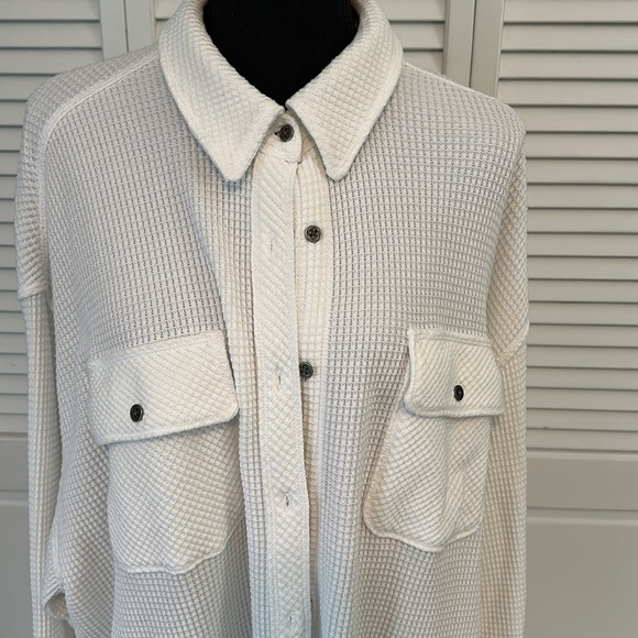 Aerie waffle weave button up - Picture 2 of 8
